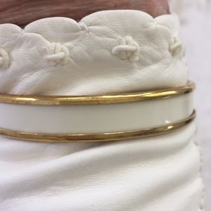 Halcyon Days Cream and Gold Tone Enamel Bangle Made in England Classic Timeless